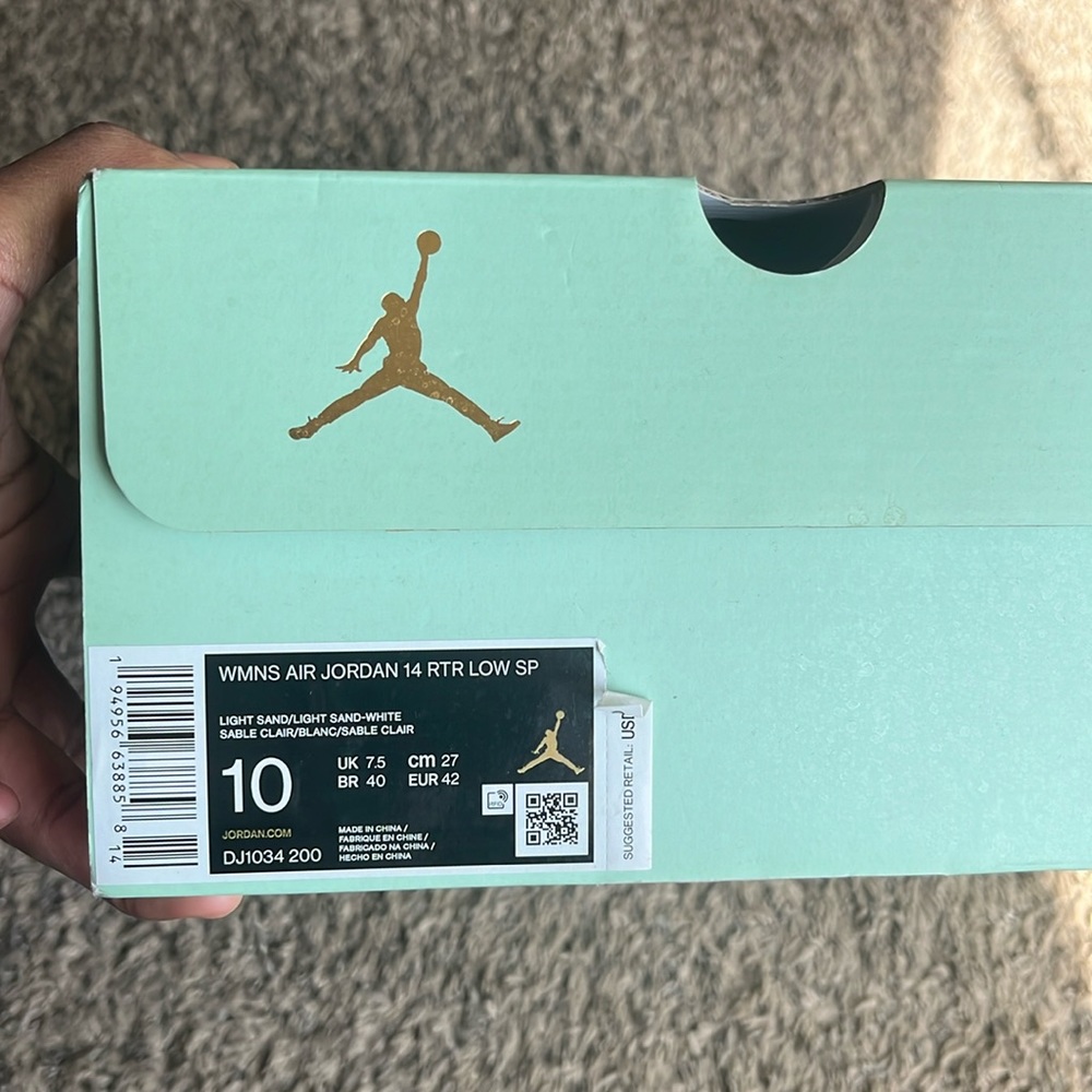 Wmns Jordan size 10